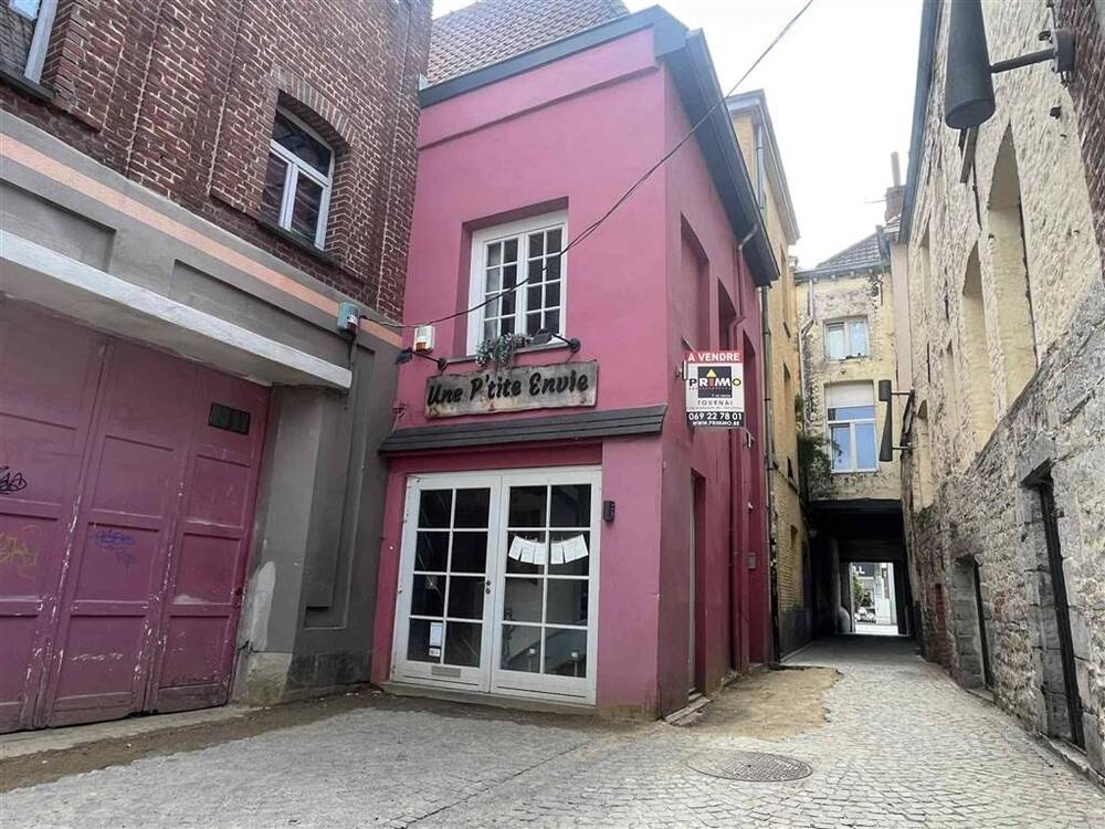 Commerce à à Tournai 7500 100000.00€ chambres 77.00m² - annonce 508309
