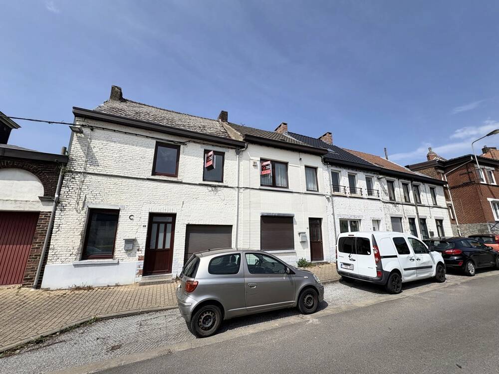 Immeuble de rapport - Immeuble à appartement à vendre à Roux 6044 240000.00€ 4 chambres m² - annonce 508076
