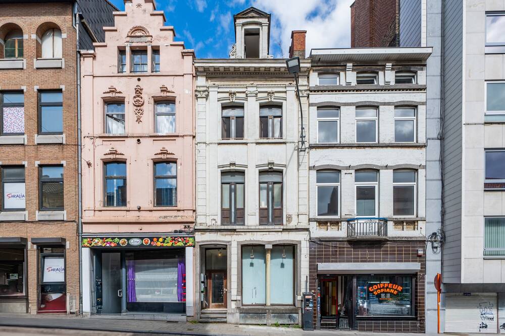 Maison à vendre à Charleroi 6000 325000.00€ 6 chambres 159.00m² - annonce 507677
