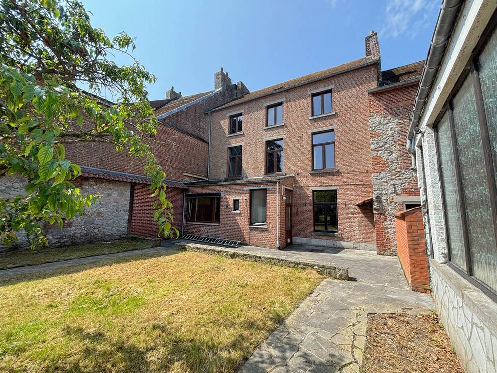 Maison à vendre à Beaumont 6500 219000.00€ 7 chambres 280.00m² - annonce 509288