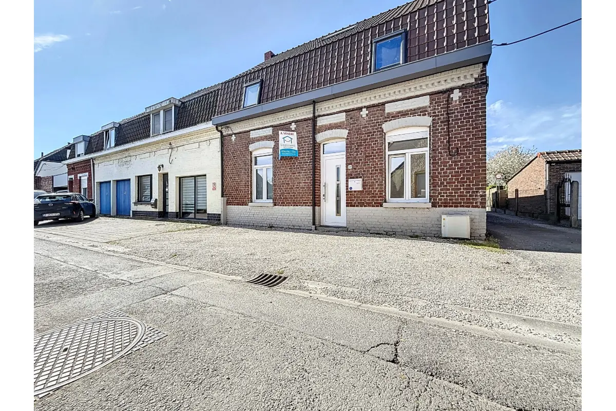 Maison à vendre à Evregnies 7730 249000.00€ 3 chambres 207.00m² - annonce 640704