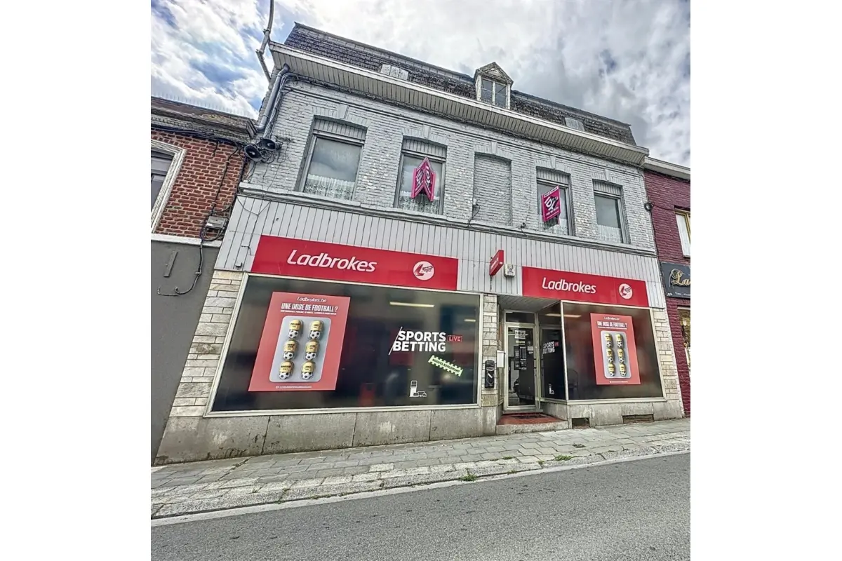 Commerce à vendre à Dottignies 7711 229000.00€ 4 chambres m² - annonce 509722