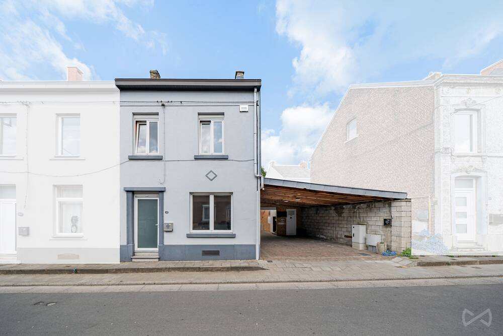 Maison à vendre à Châtelet 6200 287000.00€ 6 chambres 294.00m² - annonce 550118
