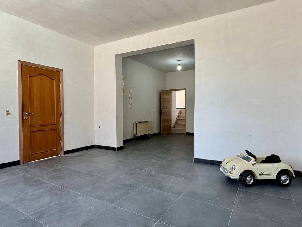 Maison à vendre à Dampremy 6020 210000.00€ 4 chambres 176.00m² - annonce 510840