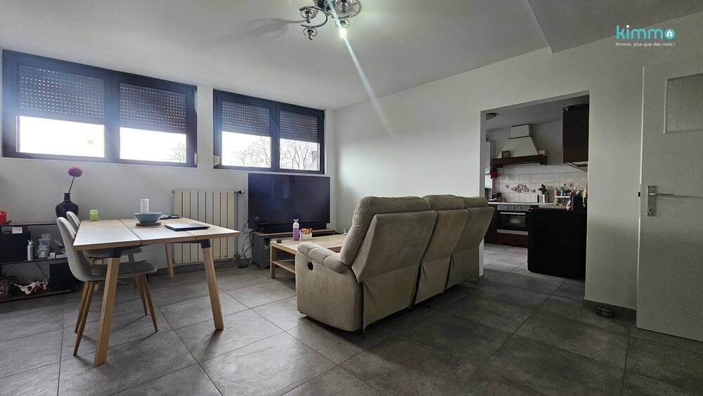 Appartement à louer à Charleroi 6000 750.00€ 2 chambres m² - annonce 512023