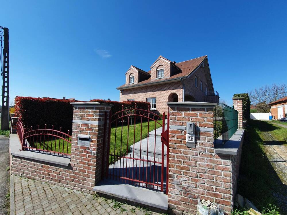 Villa à louer à Maisières 7020 0.00€ 5 chambres 312.00m² - annonce 511329