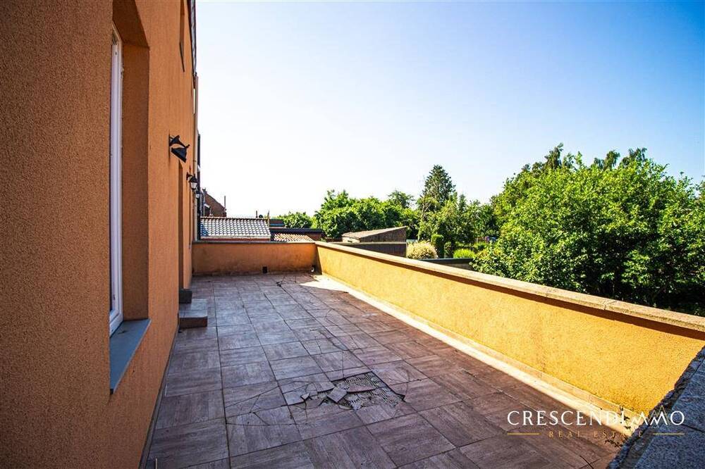 Commerce à vendre à Jumet 6040 175000.00€ 6 chambres 240.00m² - annonce 511147