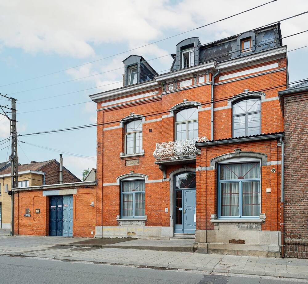 Immeuble de rapport - Immeuble à appartement à vendre à Elouges 7370 350000.00€ 7 chambres 385.00m² - annonce 513436
