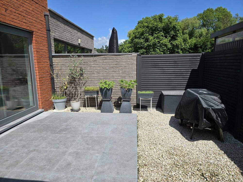 Rez-de-chaussée à louer à Saint-Symphorien 7030 1115.00€ 2 chambres 97.70m² - annonce 513864