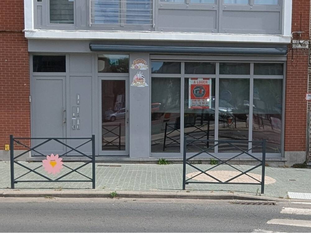 Commerce à louer à Comines 7780 780.00€ chambres m² - annonce 512852
