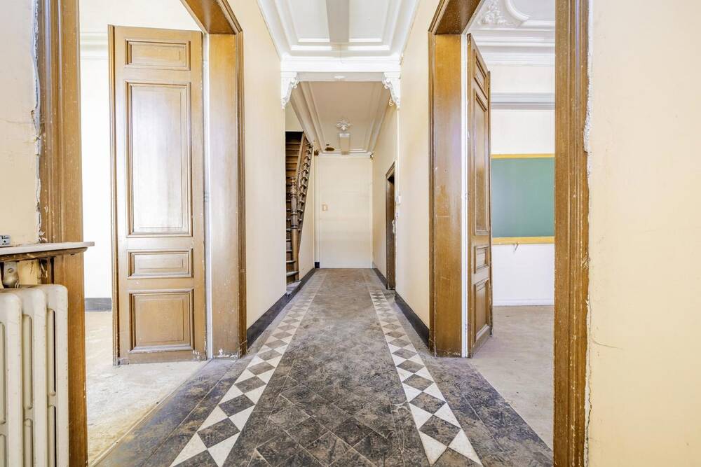 Maison à à Quiévrain 7380 215000.00€ 4 chambres 499.00m² - annonce 513739