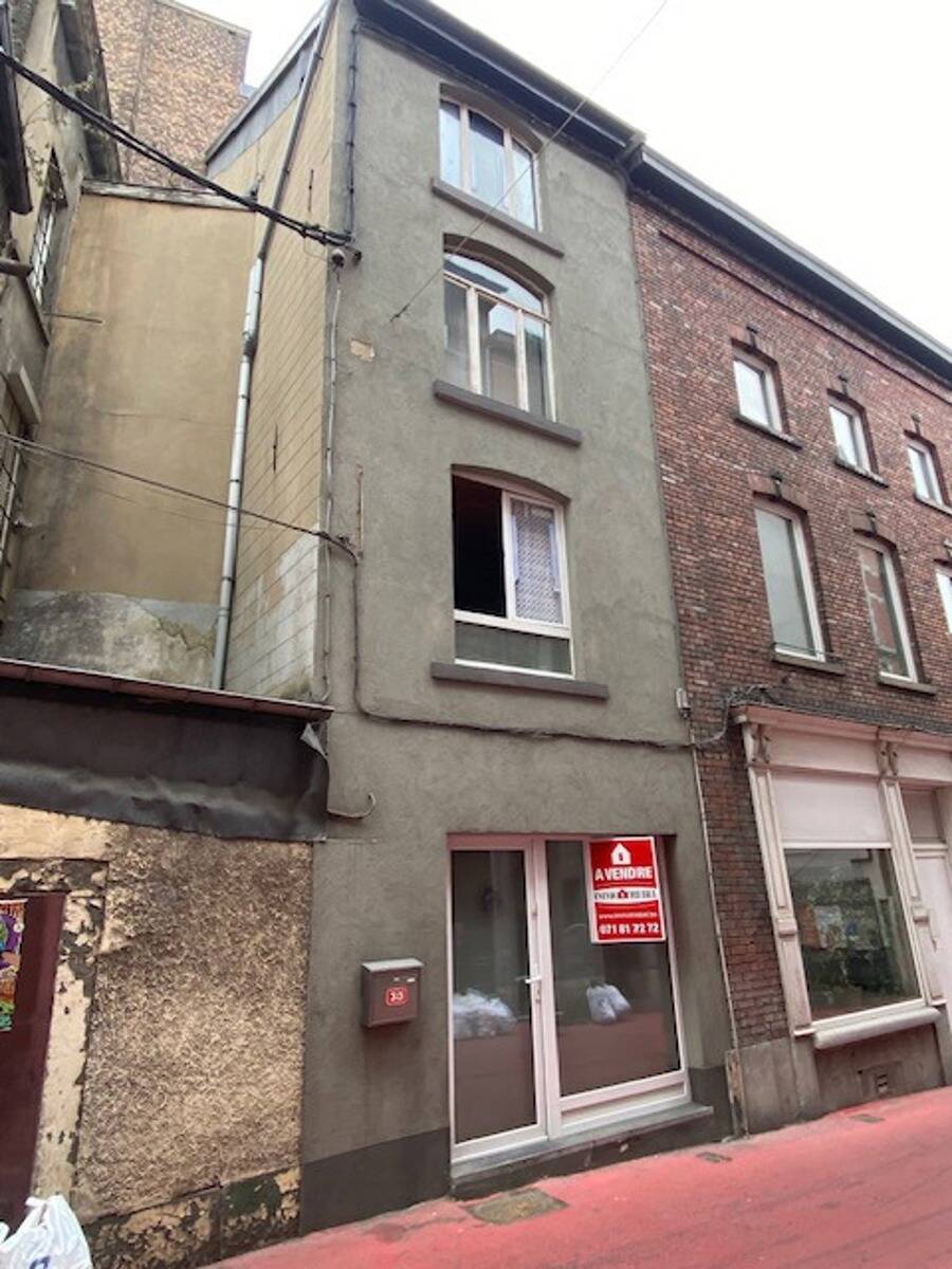 Maison à à Châtelet 6200 65000.00€ 2 chambres 105.00m² - annonce 513434