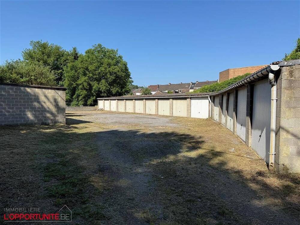 Parking / garage à vendre à Charleroi 6000 199000.00€  chambres m² - annonce 515007