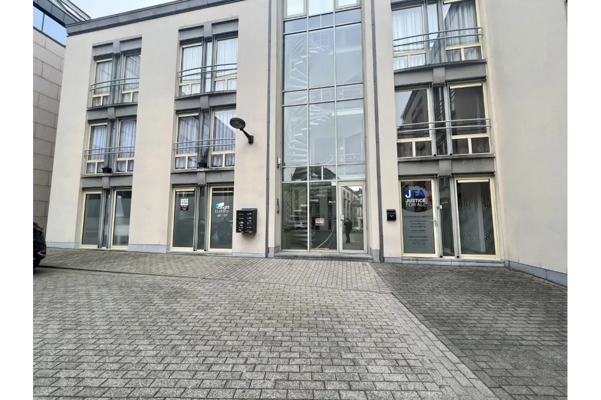 Commerce à louer à Mons 7000 1750.00€  chambres 100.00m² - annonce 517744