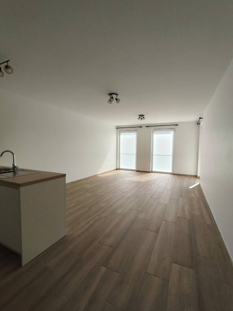 Appartement à louer à Mouscron 7700 900.00€  chambres 104.00m² - annonce 516437
