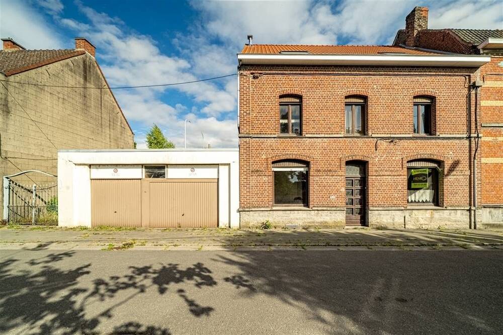 Maison à vendre à Vaulx 7536 199000.00€ 4 chambres 301.00m² - annonce 516566