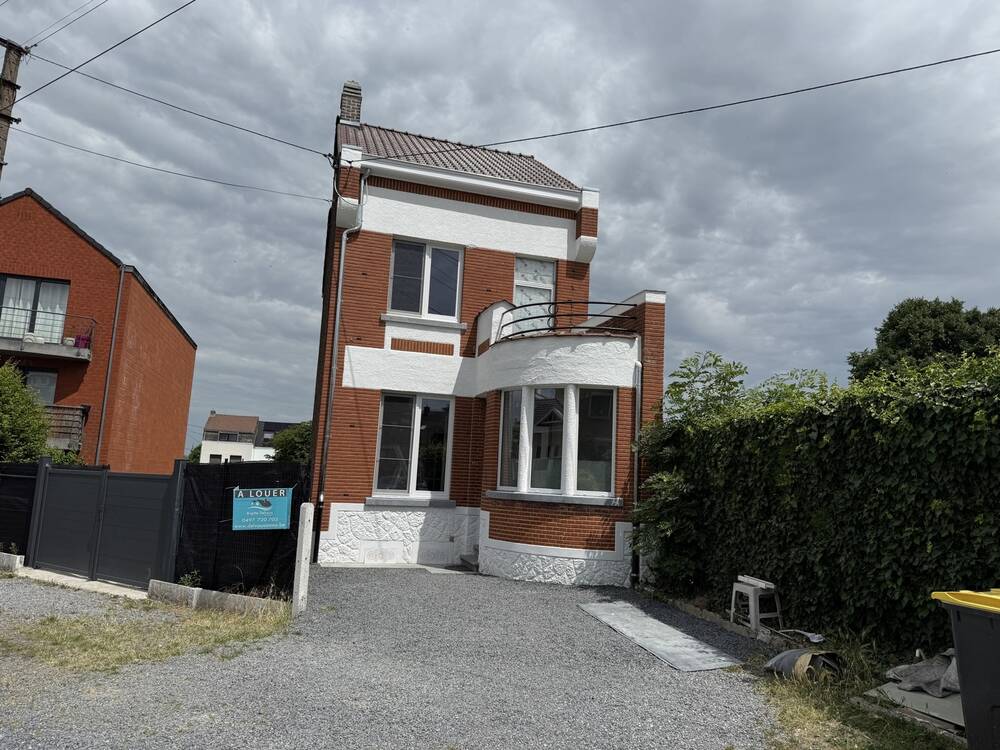 Maison à louer à Hyon 7022 990.00€ 2 chambres m² - annonce 517533