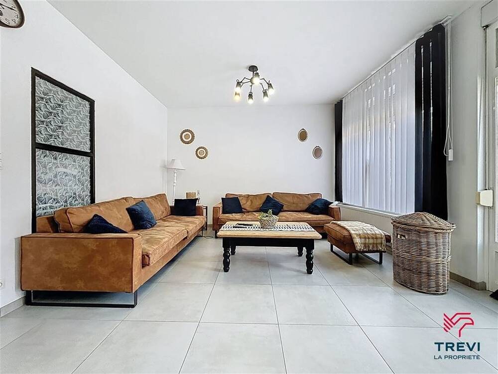 Maison à vendre à Gilly 6060 249000.00€ chambres 280.00m² - annonce 517715