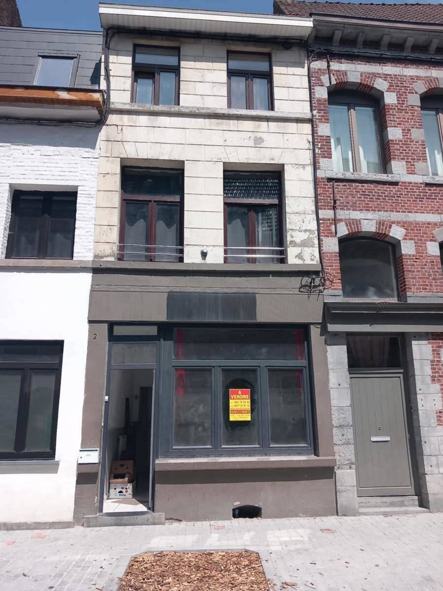 Maison à  à Mons 7000 160000.00€ 3 chambres m² - annonce 517534