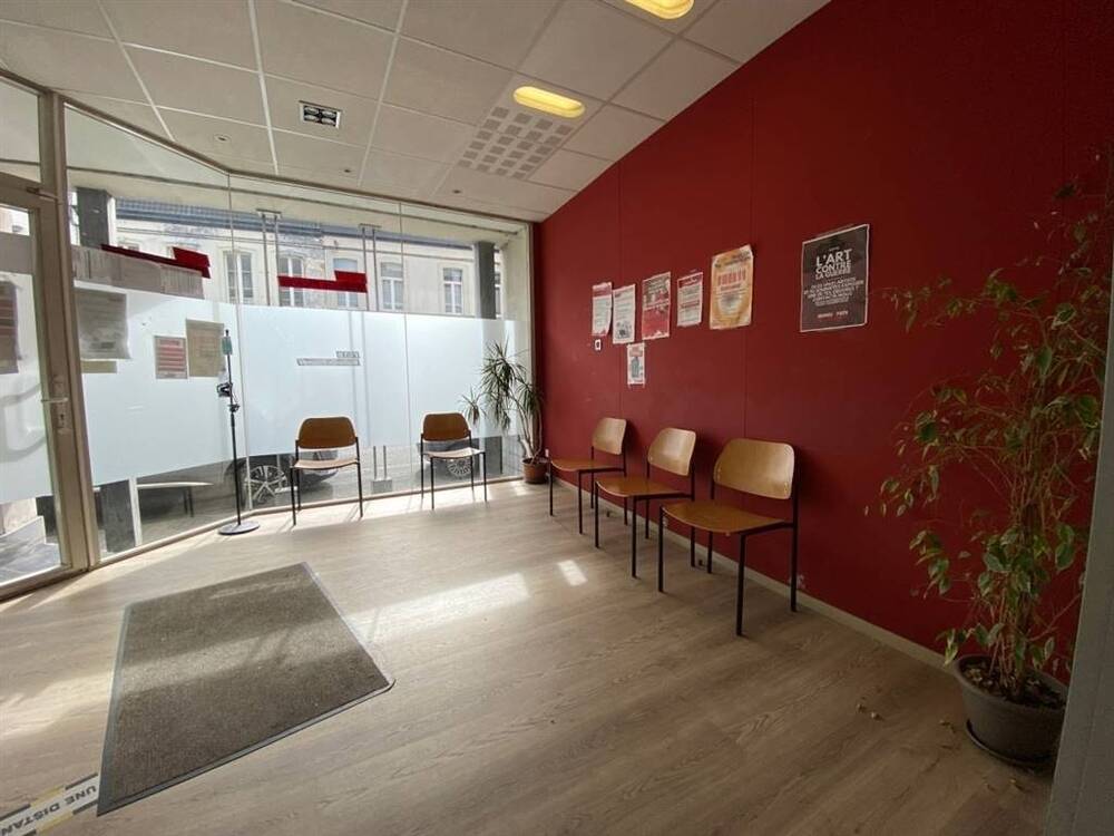 Maison à vendre à Péruwelz 7600 210000.00€ 4 chambres m² - annonce 517524