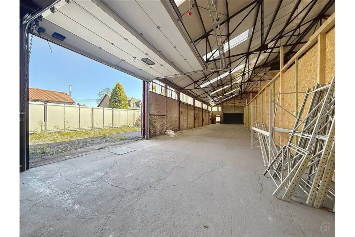 Commerce à louer à Thuillies 6536 1000.00€  chambres 235.00m² - annonce 518632