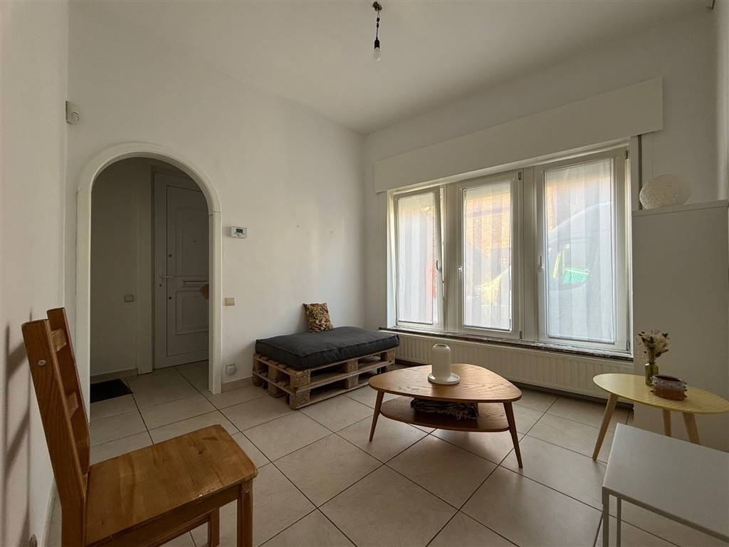 Maison à à Tournai 7500 800.00€ 2 chambres 108.00m² - annonce 518649