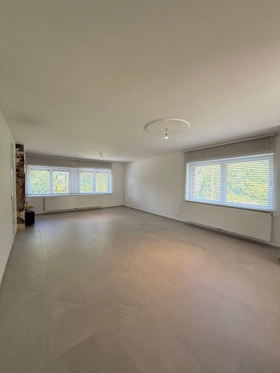 Duplex à louer à Gougnies 6280 1200.00€ 3 chambres m² - annonce 518417