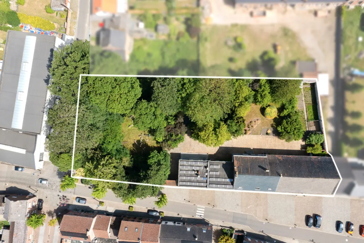 Maison de maître à vendre à Ghislenghien 7822 995000.00€ 13 chambres 1000.00m² - annonce 519671