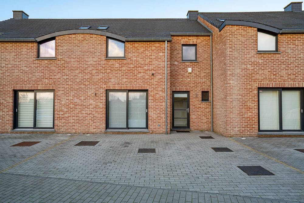 Maison à louer à Frasnes-lez-Gosselies 6210 1300.00€ 3 chambres 120.00m² - annonce 519225