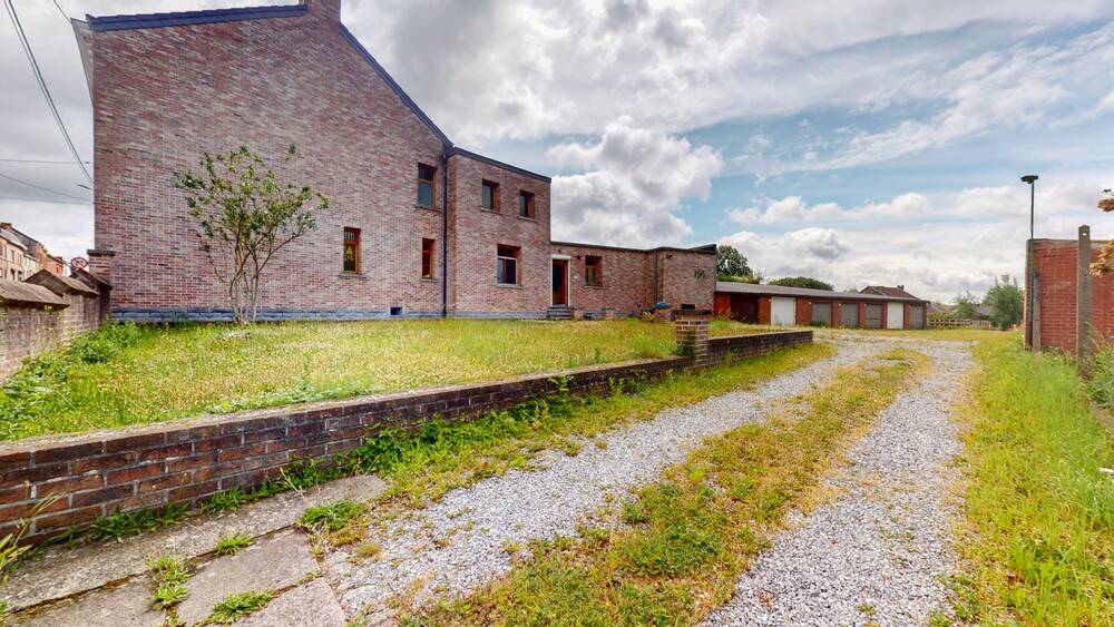 Maison à vendre à Courcelles 6180 360000.00€ 3 chambres 247.00m² - annonce 521123
