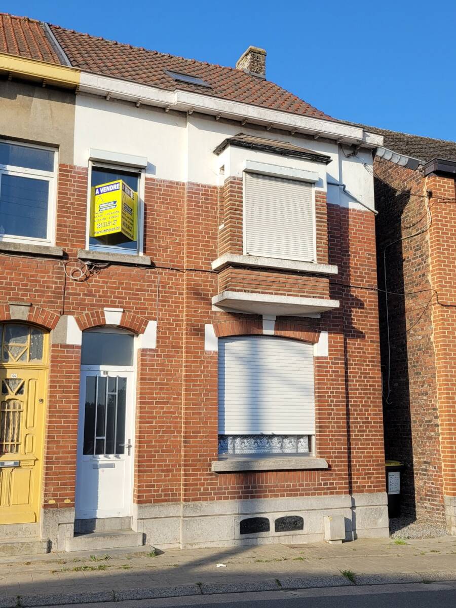 Maison à vendre à Eugies 7080 195000.00€ 3 chambres 200.00m² - annonce 521129