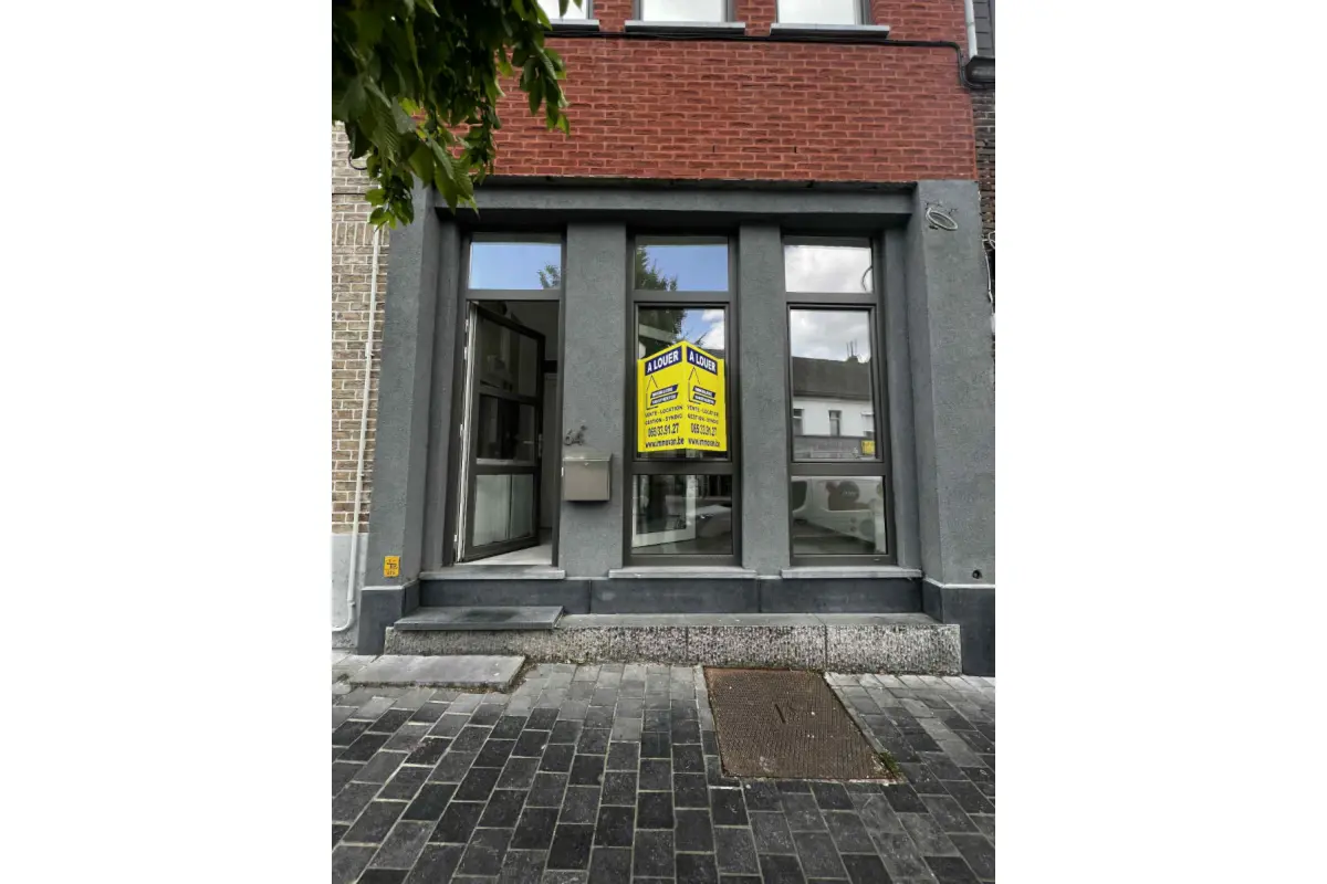 Commerce à  à Frameries 7080 1000.00€  chambres 55.00m² - annonce 521131