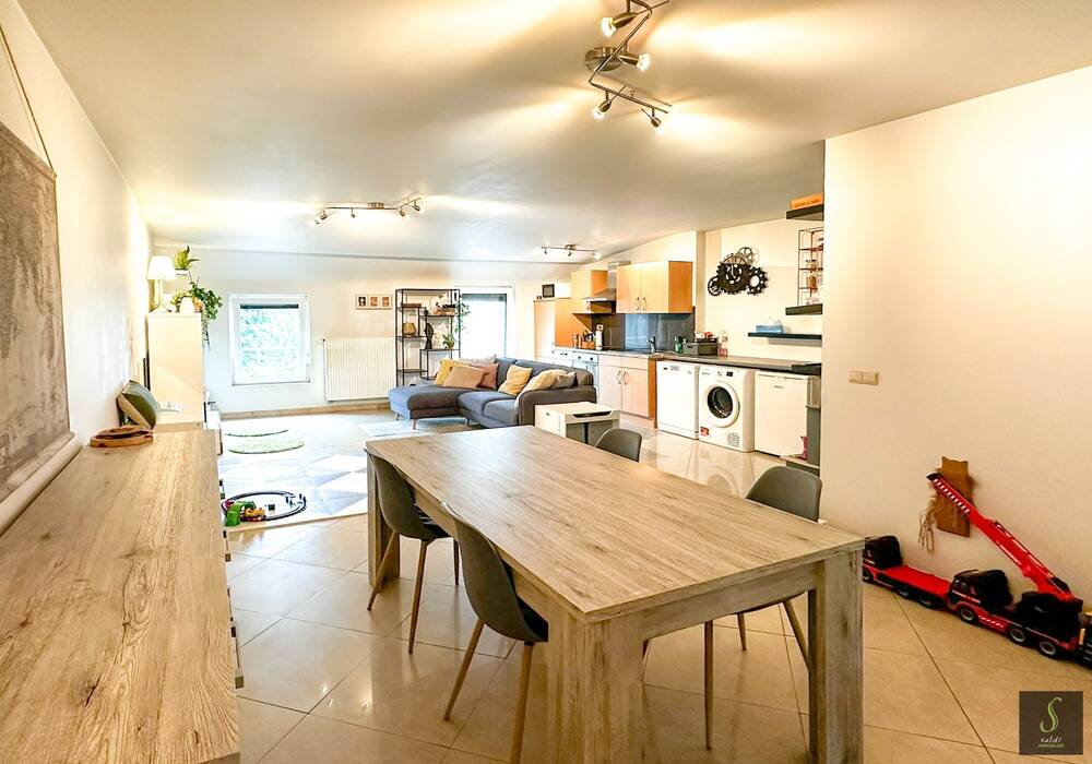 Appartement à à Bouffioulx 6200 145000.00€ 2 chambres 85.00m² - annonce 520672