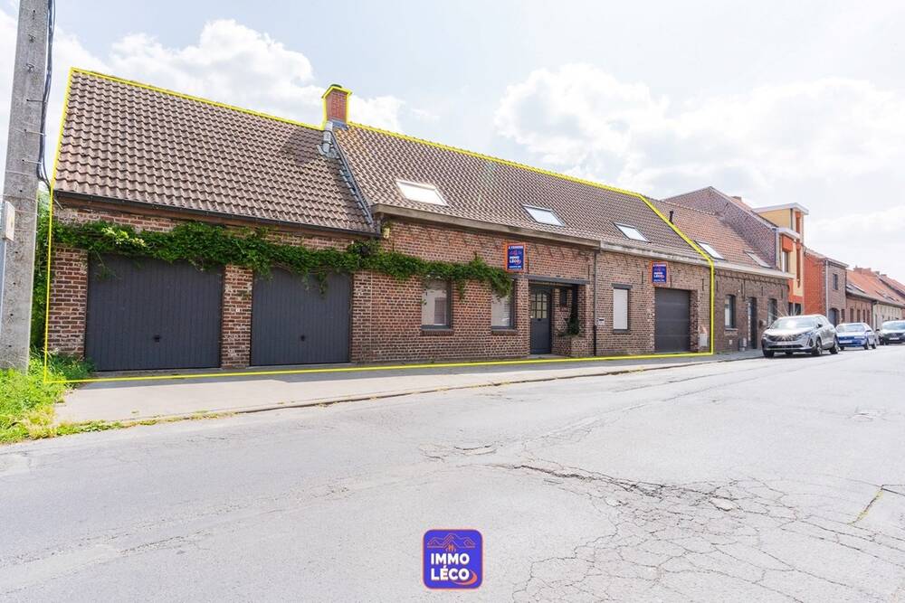 Maison à vendre à Mouscron 7700 369000.00€ 5 chambres m² - annonce 520434