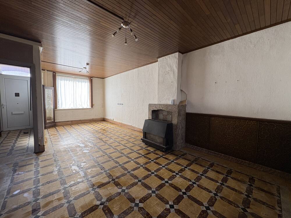 Maison à vendre à Mouscron 7700 109000.00€ chambres 132.00m² - annonce 520586