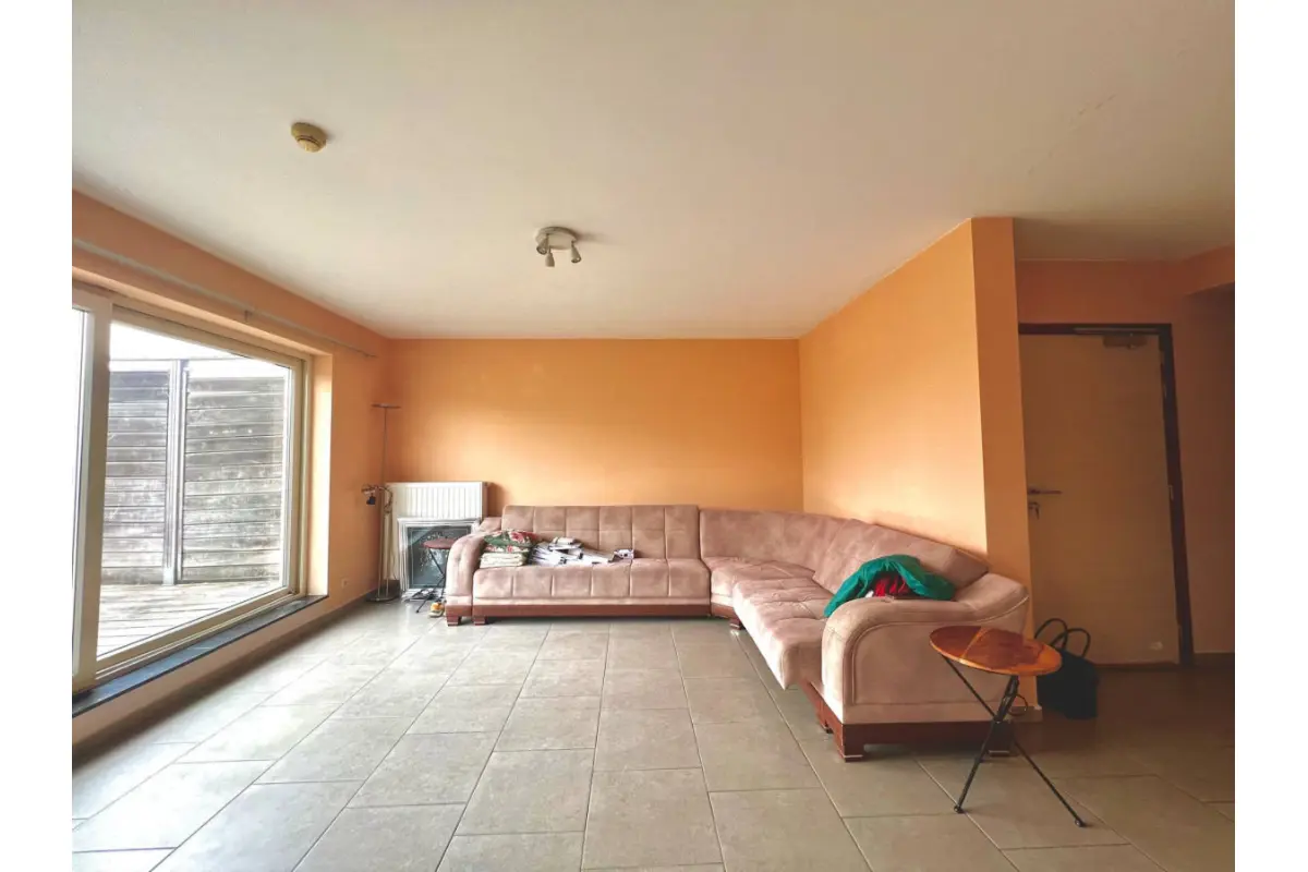 Appartement à  à Mons 7000 180000.00€ 2 chambres 75.00m² - annonce 521133