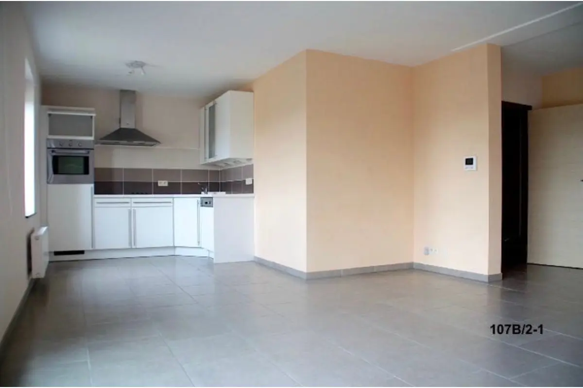 Appartement à  à Mons 7000 180000.00€ 2 chambres 75.00m² - annonce 521132