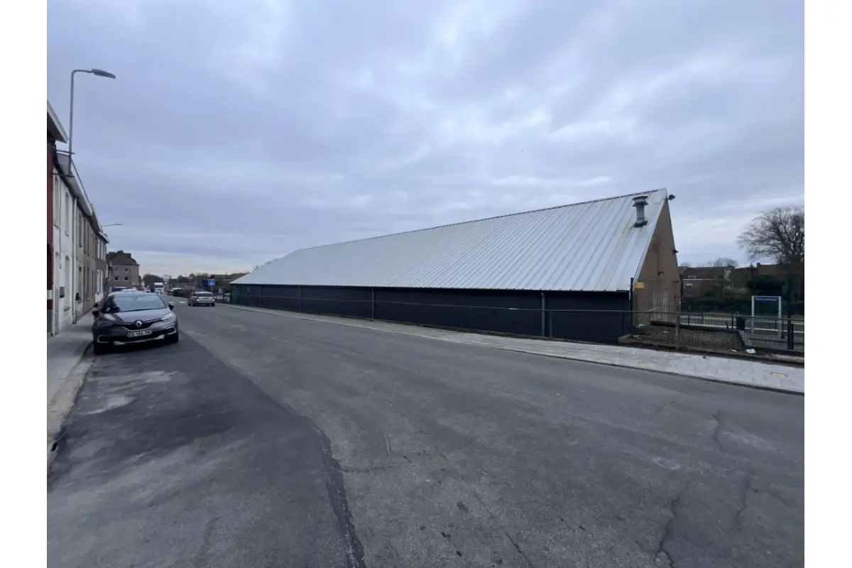 Commerce à vendre à Herseaux 7712 725000.00€  chambres m² - annonce 522162