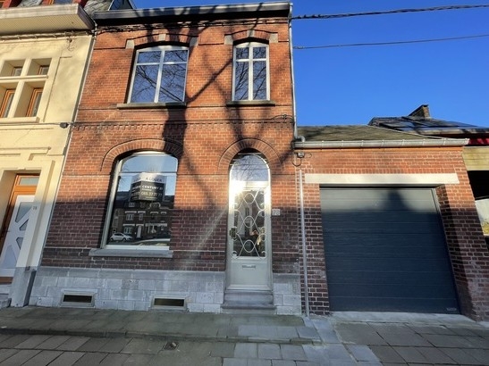 Maison à louer à Mons 7000 995.00€ 3 chambres 150.00m² - annonce 522447