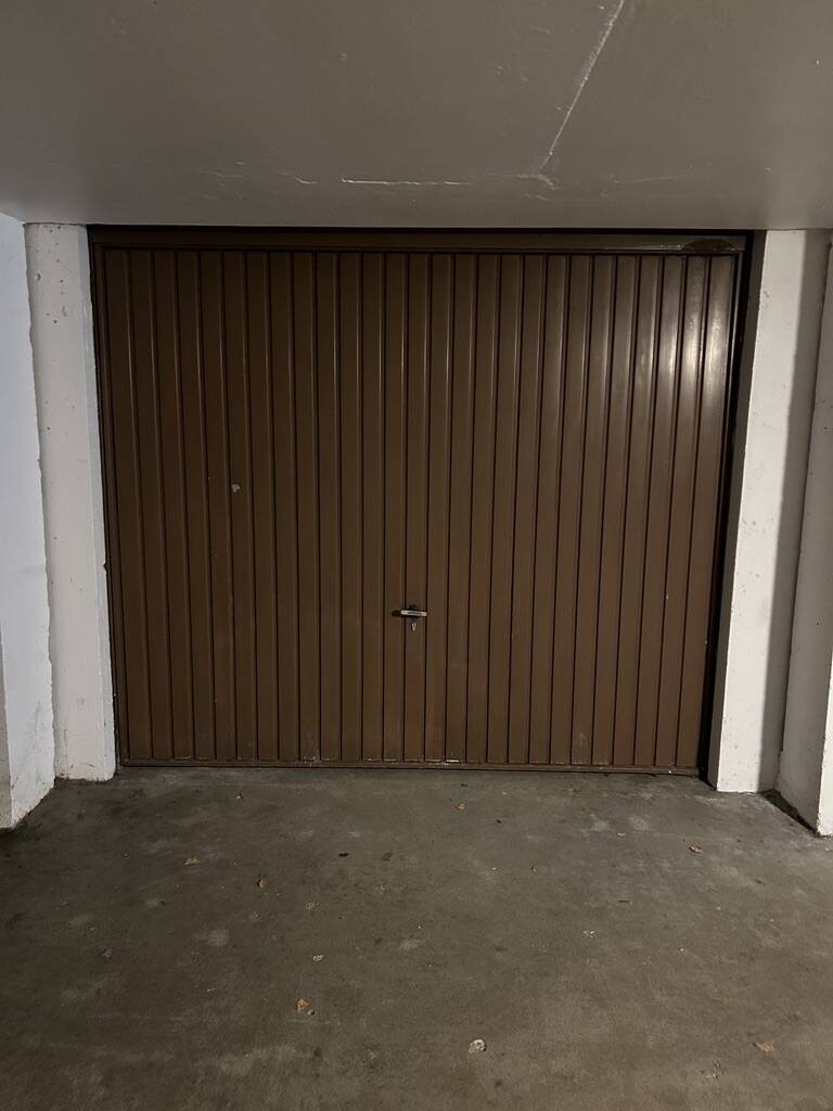 Parking / garage à louer à La Louvière 7100 70.00€ chambres m² - annonce 522880