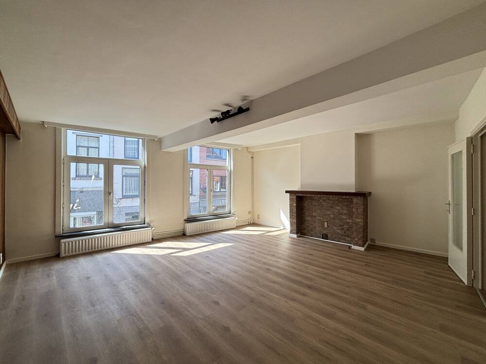 Appartement à louer à Enghien 7850 850.00€ 2 chambres 109.00m² - annonce 522724