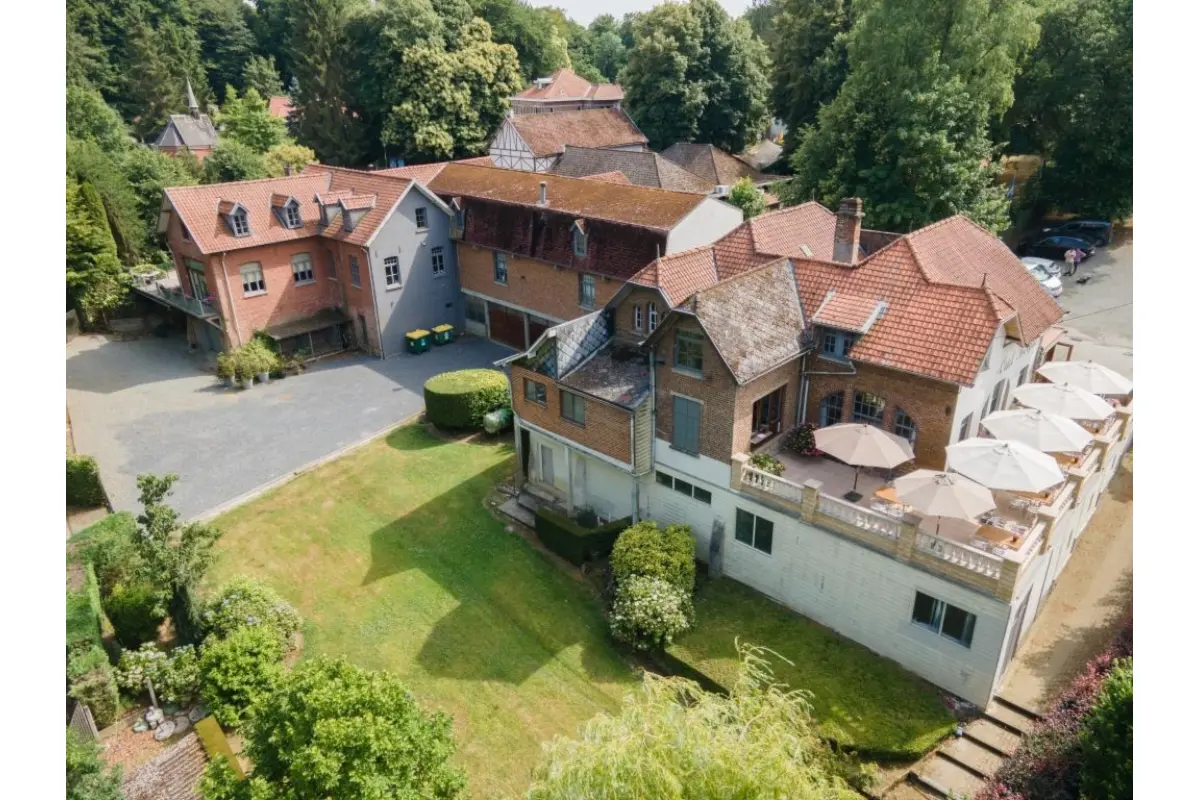 Commerce à vendre à Flobecq 7880 1100000.00€  chambres m² - annonce 689297