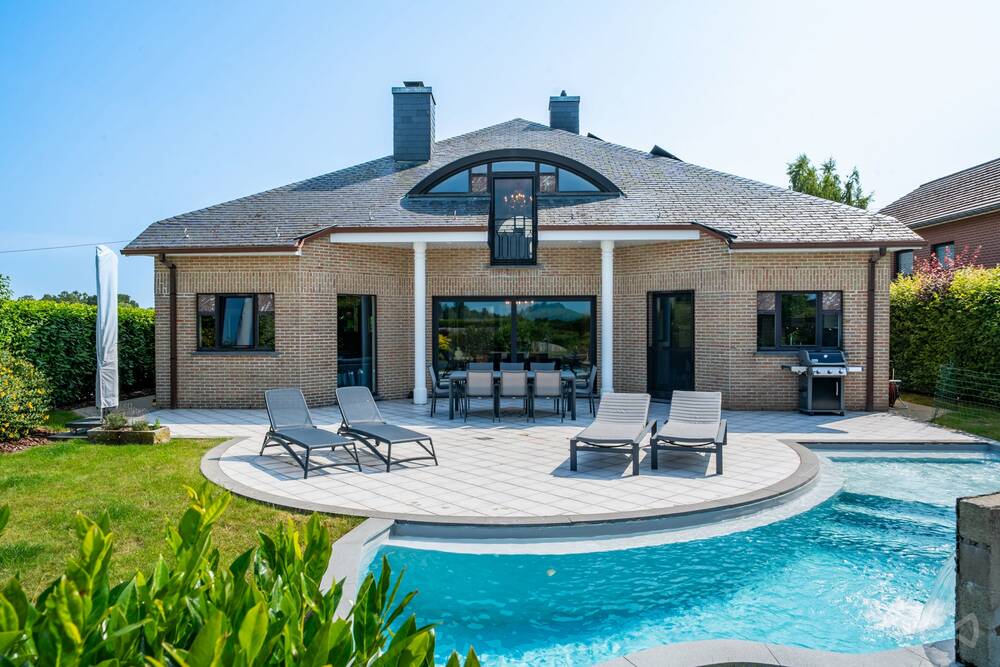 Maison à vendre à Ham-sur-Heure-Nalinnes 6120 647000.00€ 4 chambres 251.00m² - annonce 523515