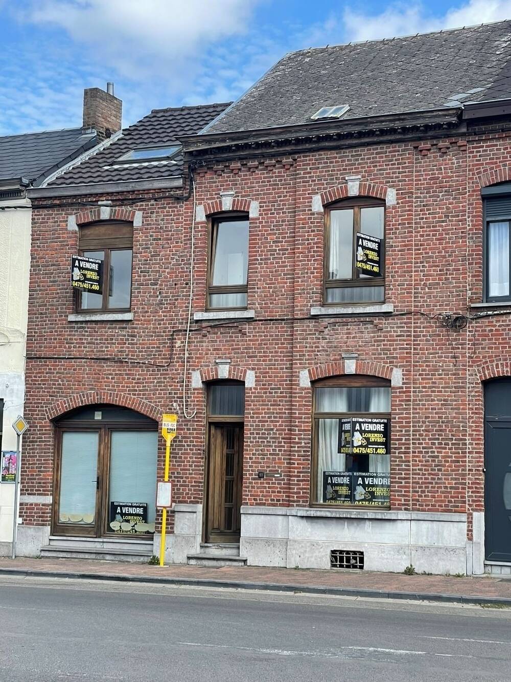 Maison à vendre à La Louvière 7100 225000.00€ 5 chambres 245.00m² - annonce 523593