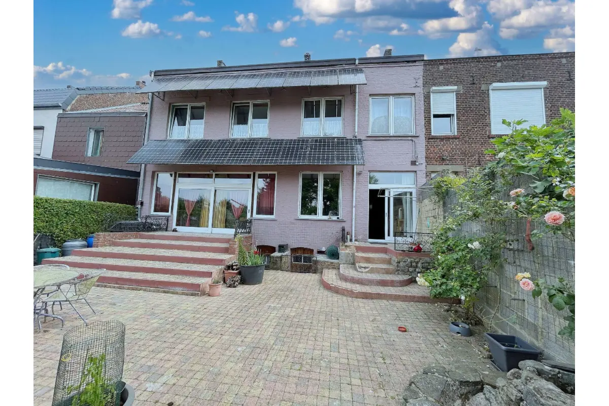 Maison à vendre à Gouy-lez-Piéton 6181 375000.00€ 5 chambres 301.00m² - annonce 523520