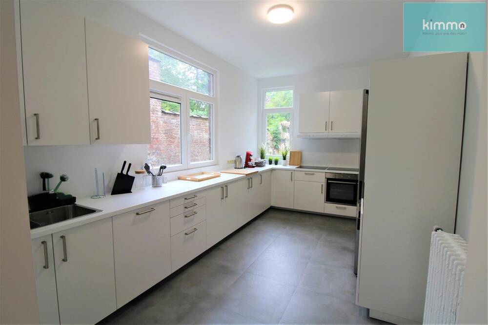 Appartement à louer à Charleroi 6000 475.00€ 1 chambres 15.00m² - annonce 523065