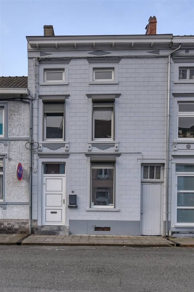 Maison à vendre à Roux 6044 100000.00€ 4 chambres 173.00m² - annonce 526555