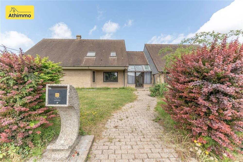 Maison à vendre à Ath 7800 450000.00€ 5 chambres 260.00m² - annonce 527827