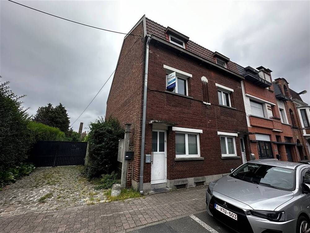 Maison à à Tournai 7500 850.00€ 3 chambres 130.00m² - annonce 528220