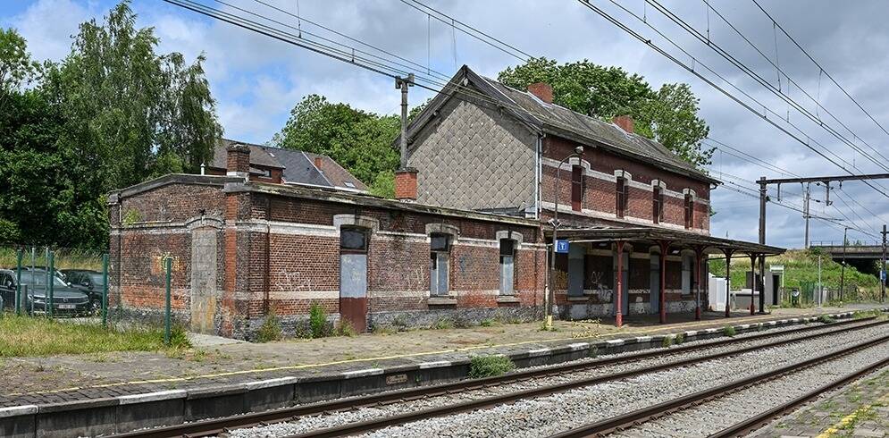 Maison à vendre à Braine-le-Comte 7090 0.00€ 0 chambres 462.00m² - annonce 528141